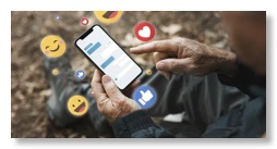 senior-man-receiving-positive-reactions-from-social-media-600x300